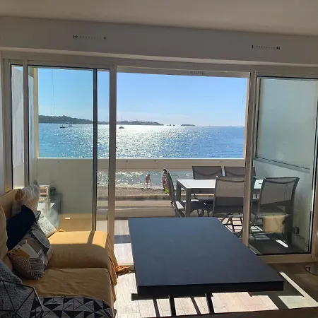 Apartment T3 Les Pieds Dans L'eau, Plage Du Cros, Vue Mer Six-Fours-les-Plages