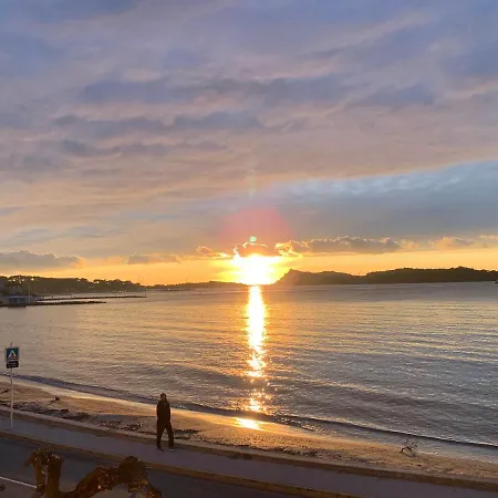 T3 Les Pieds Dans L'eau, Plage Du Cros, Vue Mer * Six-Fours-les-Plages